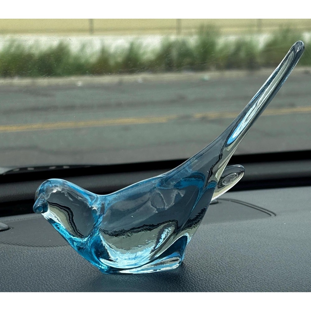 Fenton Aquamarine Blue Bird Long Tail Glass Bird Stamped Fenton 9 Estate find